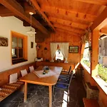 Schoberhof Apartamento *